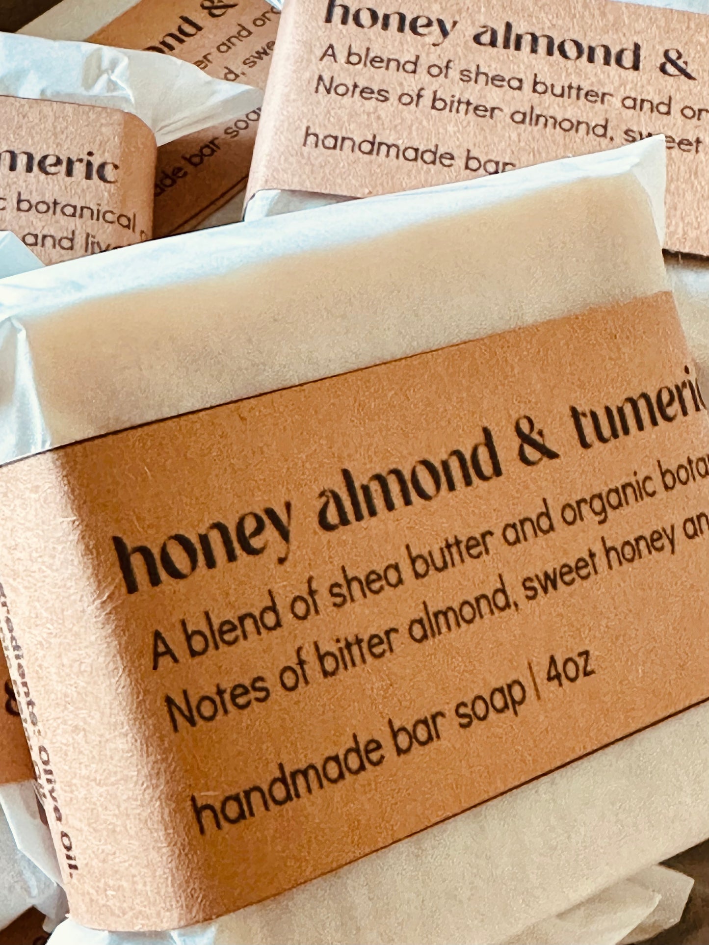 HONEY ALMOND & TUMERIC | bar soap
