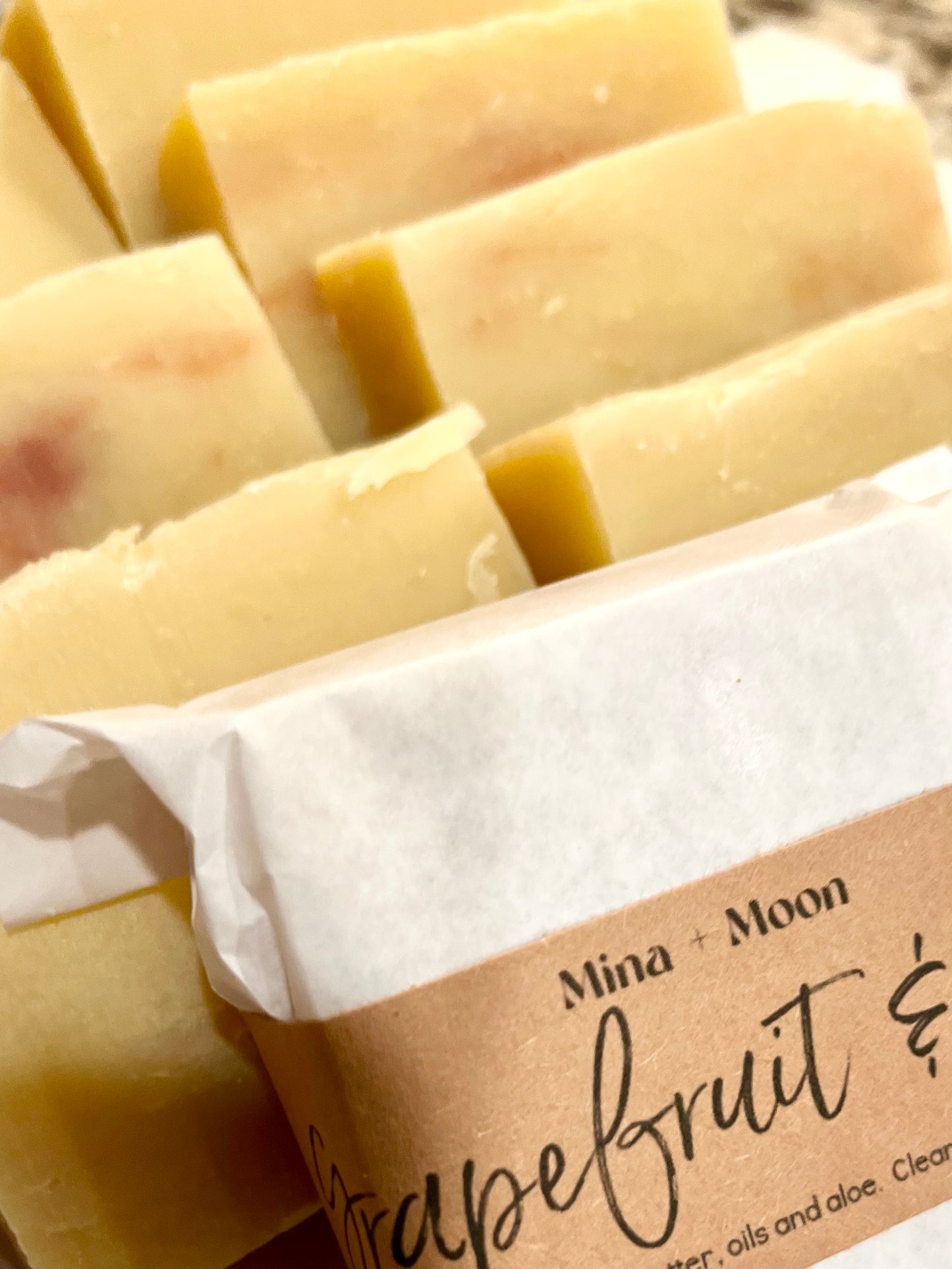 GRAPEFRUIT & ALOE | bar soap